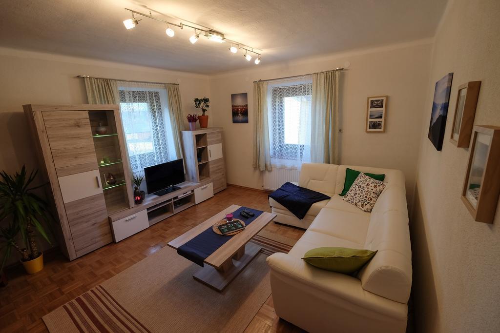 Haus Hubertus Apartment Radnig Ngoại thất bức ảnh